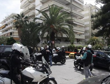 Προφυλακιστέοι οι δύο ληστές του Φαλήρου - Άφαντος ο τέταρτος συνεργός